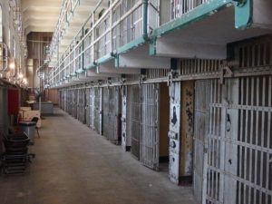 Actuweb maisons d'édition Accès au livre des prisonniers