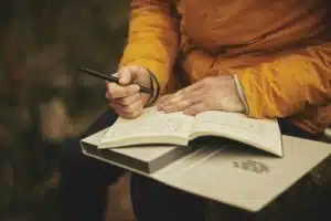actuweb maisons d'édition comment décrire des personnages mai 2021