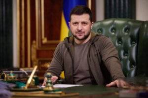 Les éditions grasset publient un receuil de 23 discours du président ukrainien Volodymyr Zelensky
